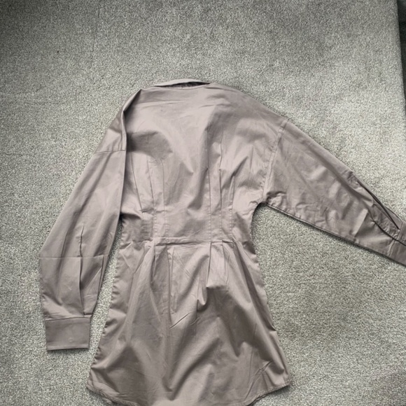 Dynamite dress - Picture 2 of 5